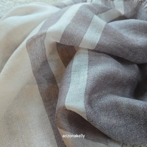 NWOT J. McLaughlin Wool & Cashmere Tissueweight Scarf Brown & Tan Stripe - Picture 9 of 13